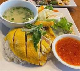 ảnh chụp màn hình cơm gà phì lũ nguyễn chí thanh đà nẵng