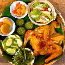 bếp vườn đà lạt- gà nướng- rau trồng tại vườn