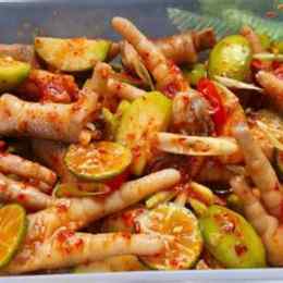 chân gà chua cay đà nẵng