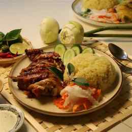 cơm gà a kê đà lạt