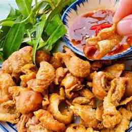 da gà chiên giòn bán ở đầu