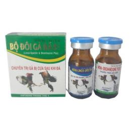 gà sinh đôi đá với gà sinh đôi