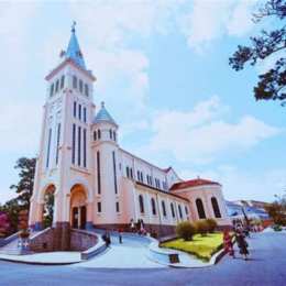 giờ lễ của nhà thờ con gà đà lạt