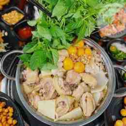 hình ảnh của lẩu gà bến đá