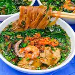 nấu bánh đa lòng gà