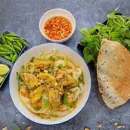 nấu mì quảng gà đà nẵng