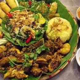 quán gà lên mâm 32 đà nẵng