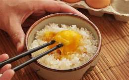 tính năng nổi bật ăn trứng gà sống có đẹp da không