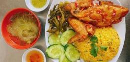tính năng nổi bật cơm gà xối mỡ như ý đà lạt